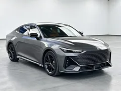 2023 Changan UNI-V 1.5T Premium — фото 3