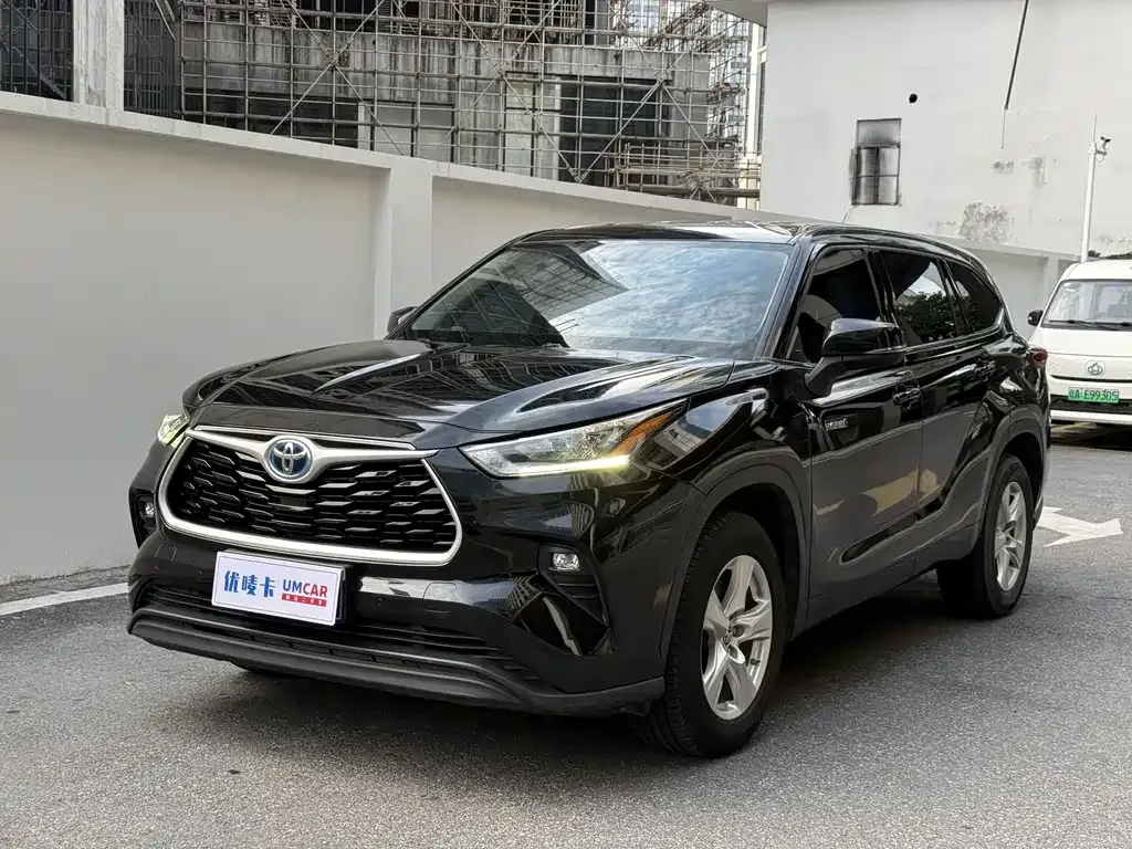 2022 Toyota Highlander Hybrid 2.5L 2WD Elite 7-seat