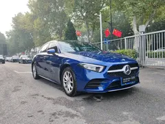 2021 Mercedes-Benz A-Class A 200 L Sport Sedan Fashion, синий — фото 2