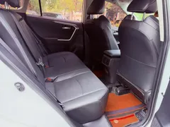 2022 Toyota Wildlander 2.0L CVT 2WD Urban, белый — фото 10