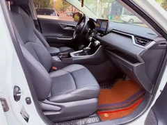 2022 Toyota Wildlander 2.0L CVT 2WD Urban, белый — фото 11