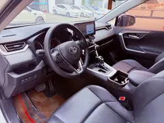 2022 Toyota Wildlander 2.0L CVT 2WD Urban, белый — фото 13