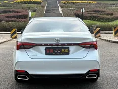 2019 Toyota Avalon 2.0L Luxury, белый — фото 5