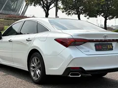 2019 Toyota Avalon 2.0L Luxury, белый — фото 6