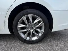 2019 Toyota Avalon 2.0L Luxury, белый — фото 13