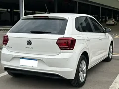 2021 Volkswagen Polo Plus 1.5L AT Colorful Tech, белый — фото 10