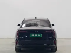 2023 Hongqi E-QM5 Basic Mobility, чёрный — фото 5