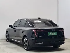 2023 Hongqi E-QM5 Basic Mobility, чёрный — фото 6