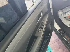 2025 BYD Qin PLUS DM-i PHEV 55km Exceed Smart Driving, белый — фото 7