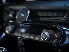 2021 Toyota Supra GR 3.0T Standard — фото 30