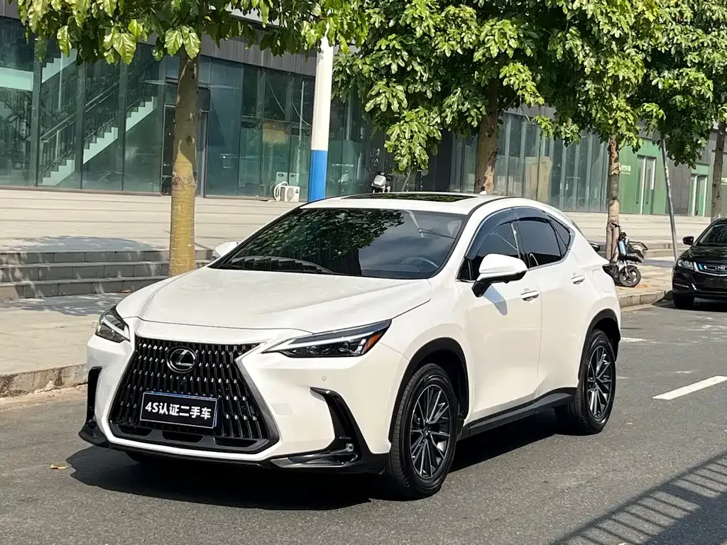 2022 Lexus NX 350h 2WD