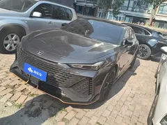 2022 Changan UNI-V 2.0T — фото 1