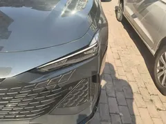 2022 Changan UNI-V 2.0T — фото 5