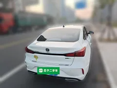 2021 Changan Eado PLUS Blue Whale NE 1.4T GDI DCT Premium, белый — фото 5