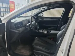 2025 BYD Seal 06 DM-i PHEV 120KM Smart Driving Premium, белый — фото 11