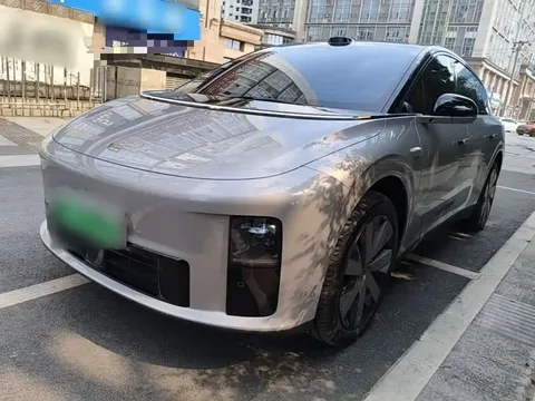 2025 Li Auto i6 4WD Standard