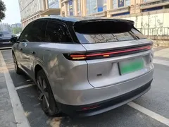 2025 Li Auto i6 4WD Standard — фото 5