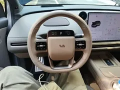 2025 Li Auto i6 4WD Standard — фото 11
