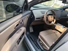 2025 Li Auto i6 4WD Standard — фото 16