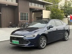 2023 BYD Qin PLUS Champion DM-i PHEV 120km, синий — фото 1