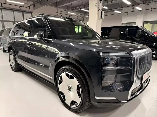 2025 Zeekr 9X Hyper 70kWh 6-seat
