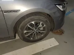 2023 BYD Qin PLUS Champion DM-i PHEV 55KM Leading — фото 23
