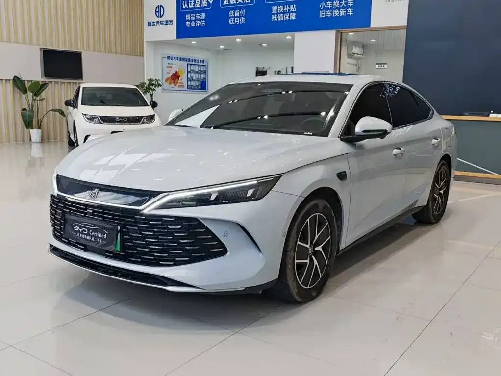 2025 BYD Qin L PHEV Smart Driving 120km