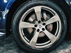 2023 Porsche Macan 2.0T, чёрный — фото 16