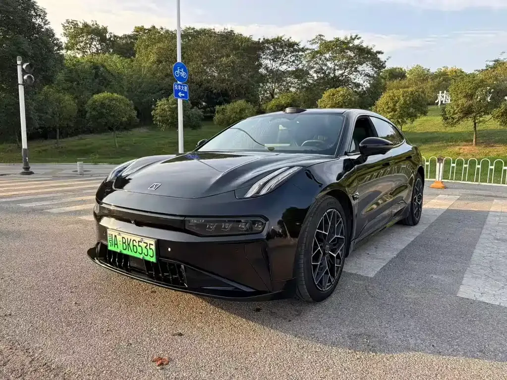 2024 Zeekr 001 WE 95kWh 4WD