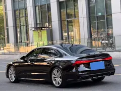 2022 Audi A7L 55 TFSI quattro S-line Zhiyuan Black Package, чёрный — фото 3