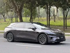2025 Zeekr 007 GT Long Range RWD Smart Driving 100kWh — фото 3