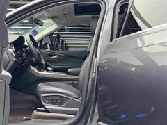 2021 Audi Q7 55 TFSI quattro S line Sport — фото 6
