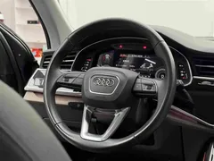 2021 Audi Q7 55 TFSI quattro S line Sport — фото 12
