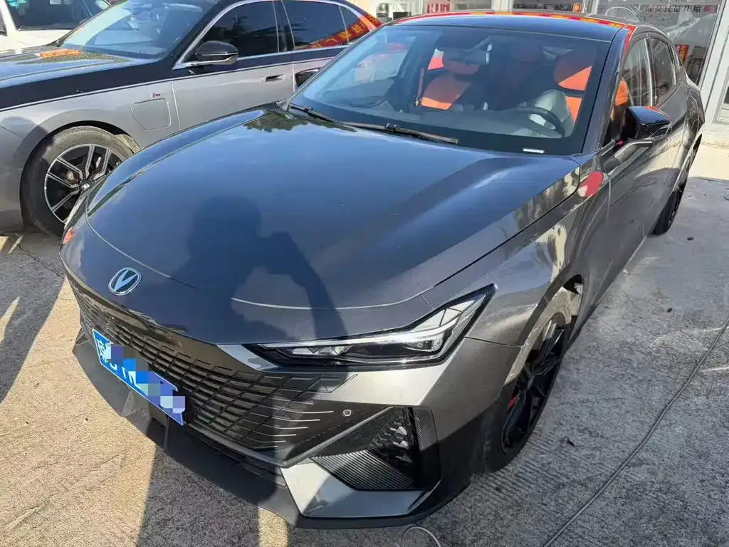 2023 Changan UNI-V 1.5T Premium
