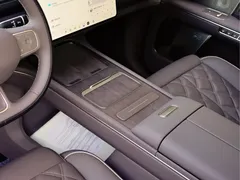 2026 Nio ES8 6-seat Executive Luxury, чёрный — фото 11