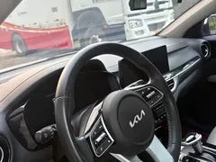 2023 Kia Cerato 1.5L CVT Luxury, белый — фото 11