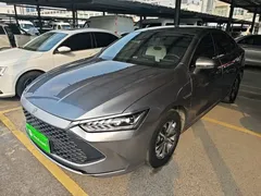 2024 BYD Qin PLUS Honor DM-i PHEV 55km Leading — фото 2