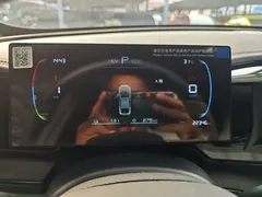 2024 BYD Qin PLUS Honor DM-i PHEV 55km Leading — фото 12