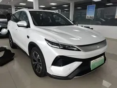 2025 BYD Song Pro 2nd Gen Smart Driving DM-i PHEV 115km Superior, белый — фото 4
