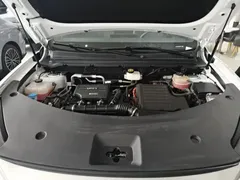 2025 BYD Song Pro 2nd Gen Smart Driving DM-i PHEV 115km Superior, белый — фото 20
