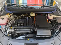 2025 BYD Qin L PHEV 80km Leading Smart Driving, белый — фото 20