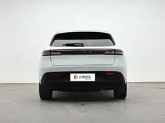 2023 Aito M5 EREV RWD Smart Driving, белый — фото 4