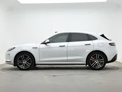 2023 Aito M5 EREV RWD Smart Driving, белый — фото 6