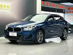 2021 BMW X2 Leading M Sport Package, синий — фото 1