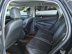 2022 Volkswagen Passat 330TSI Elite, чёрный — фото 9