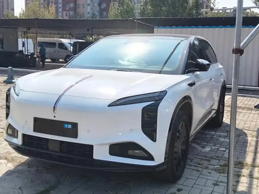 2025 Hongqi Tiangong 08 730 Max RWD
