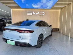 2025 BYD Qin L PHEV Smart Driving 120km — фото 17