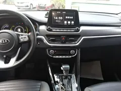 2019 Kia Sportage 2.0L AT Luxury, белый — фото 13