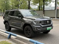 2023 Tank 400 Hi4-T PHEV — фото 3