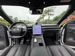 2023 Nio ES8 75kWh Executive, белый — фото 3